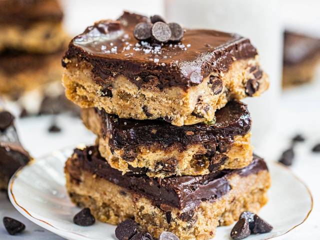 Chocolate Chip Cookie Dough Bars