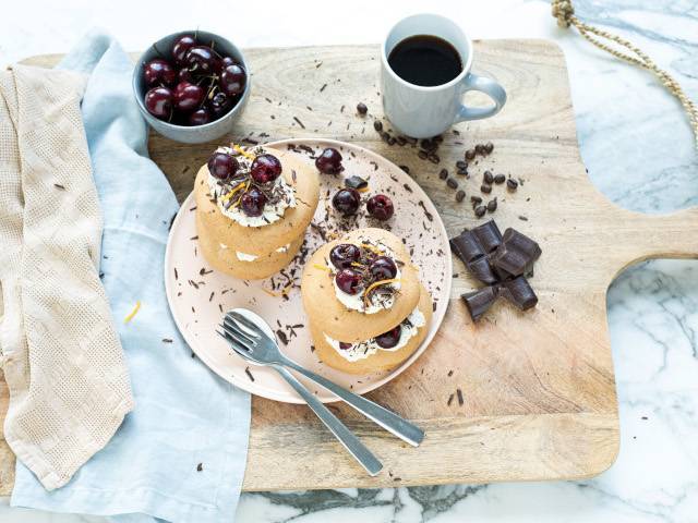 Coffee Meringues