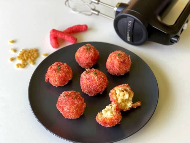 Deep-Fried Mac and Cheese