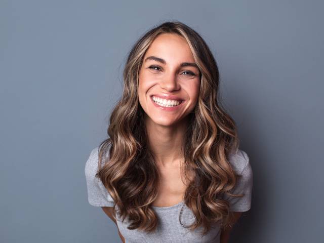 Eye-Catching Profile Photo