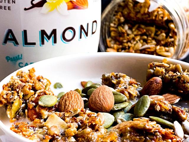 Vanilla Almond Granola