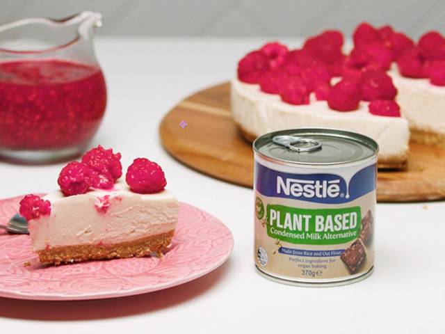 No Bake Vegan Raspberry Cheesecake