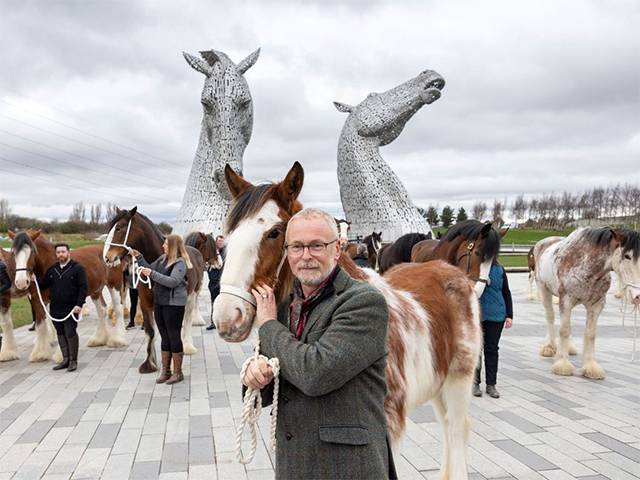 Sculptor Andy Scott at Scenic Rim Clydesdale