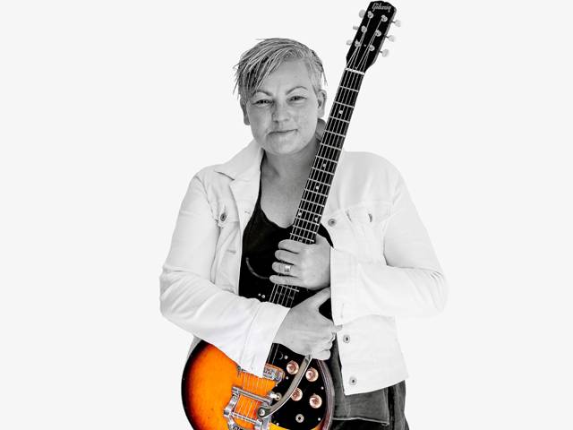 Anna Scionti Melbourne Guitar Show Interview
