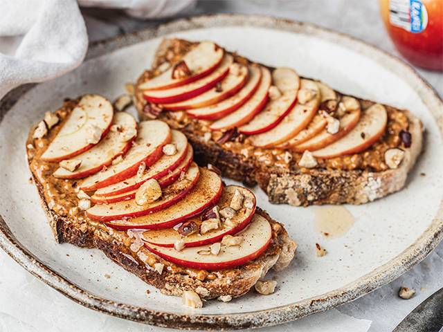 Kanzi Apple & Hazelnut Toast