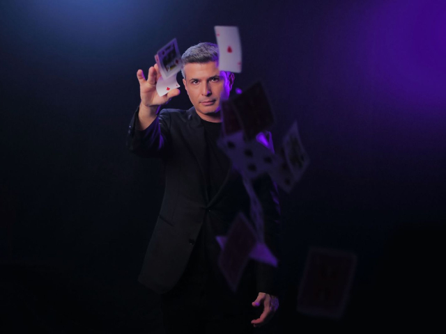World-Renowned Magician and Mentalist Asi Wind Makes His Sydney Opera House Debut With 'More Than Magic'