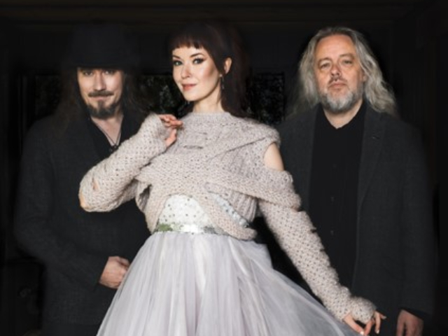 Auri Announce New Album III - Candles & Beginnings + Music Video