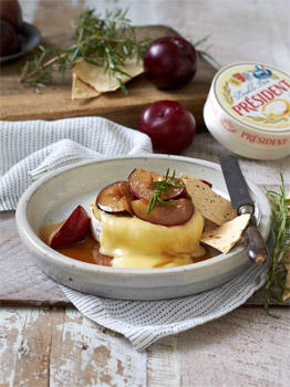 Baked Brie with Caramelized Plums