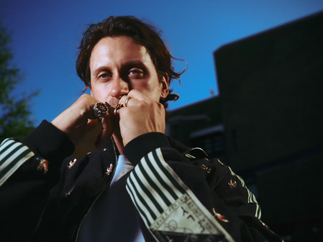 Barry Can't Swim Releases New Single 'Dance Dance Dance' + Touring Australia in October
