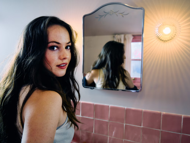 Bea And Her Business Shares New Single 'Rich'