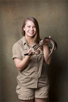 Bindi Irwin named .Young Achiever' at the 2015 Premier's Sustainability Awards