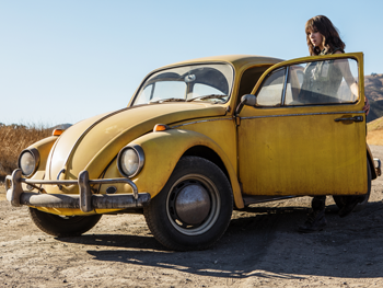 Bumblebee Director, Travis Knight Featurette