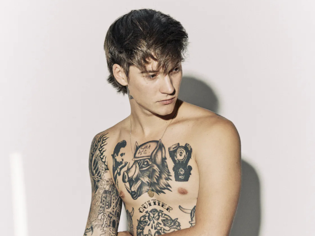 Cameron Whitcomb Drops 'Bad Apple'