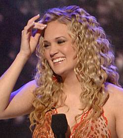 Who is the new America Idol 4 Winner - Carrie Underwood or Bo Bice