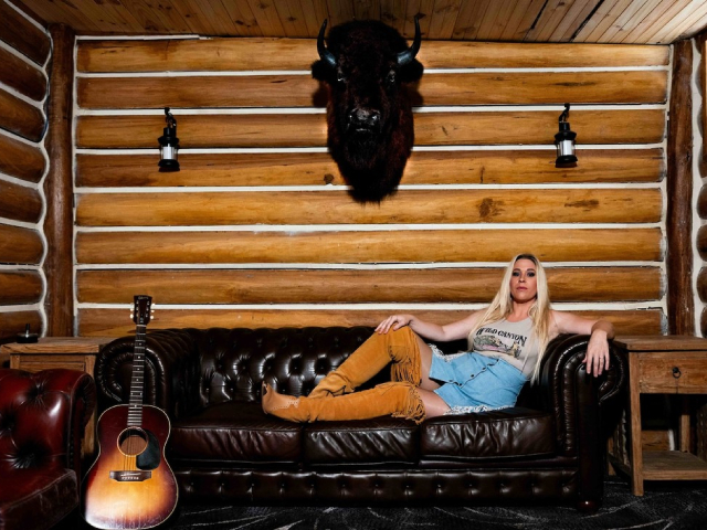 Catherine Britt Signs with Red Rebel Music