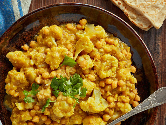 McKenzie's Cauliflower and Chickpea Curry