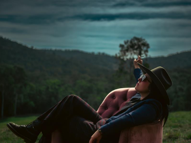 Chloe Marks & The Mayhem Close Out 2025 with 'Cheaper Than Therapy'