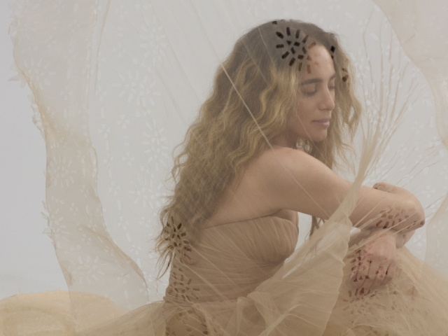 Canadian Singer-Songwriter Chloe Stroll Unveils Debut Album, Bloom In The Break