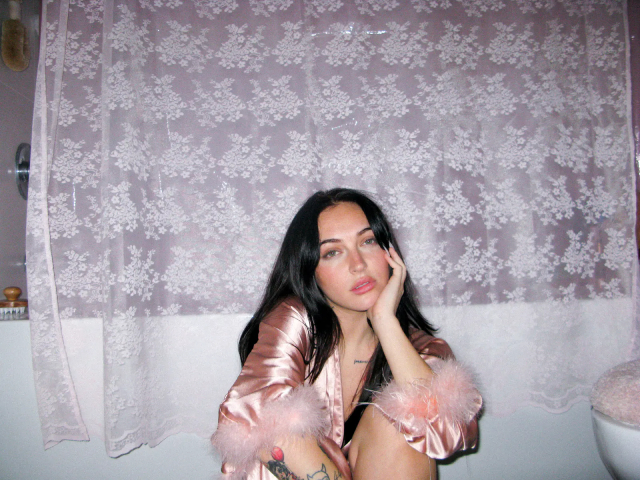 Cil Shares Self-Affirming Song 'Pretty Years'