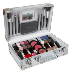 Colour Co Cosmetic Train Case Set