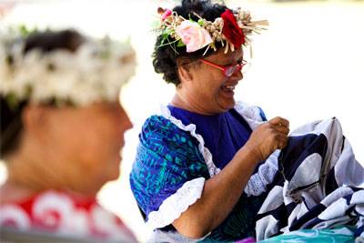 Cook Islands Traditional Arts and Craft Tour