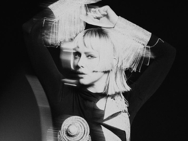 Dagny Announces New Album 'Dancefloor Erotica'