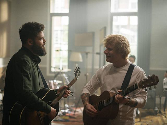 Ed Sheeran & Passenger Let her Go