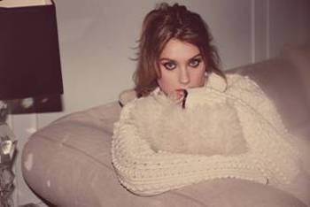 Ella Henderson To Visit Australia