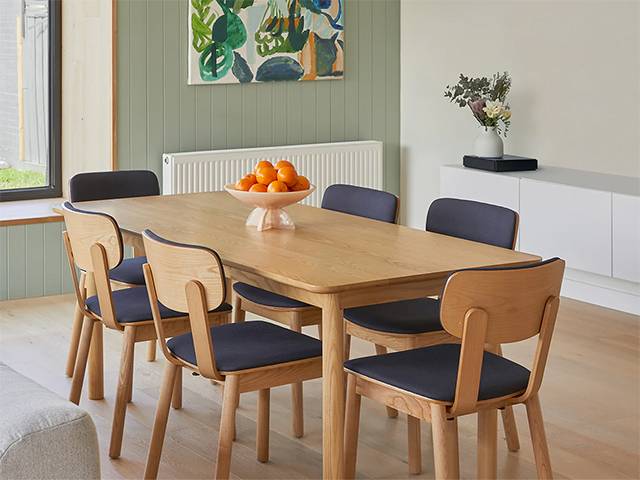 Tricks To Make Your Dining Room Look More Expensive
