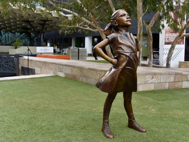 Fearless Girl Lands in Federation Square
