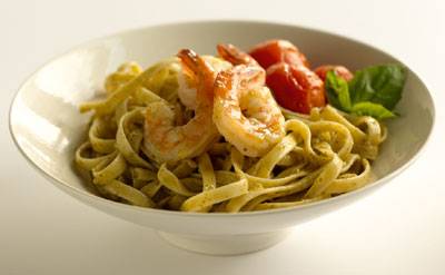 Fettuccine with Garlic Prawns