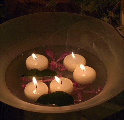 Floating Candles as Centerpieces