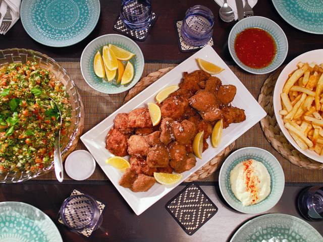 Fried Chicken with Tabouli and Chips