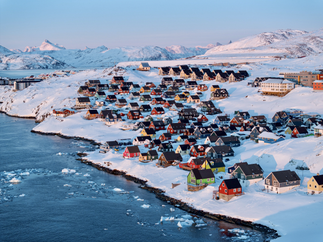Foreign Correspondent: Greenland - Hot Property
