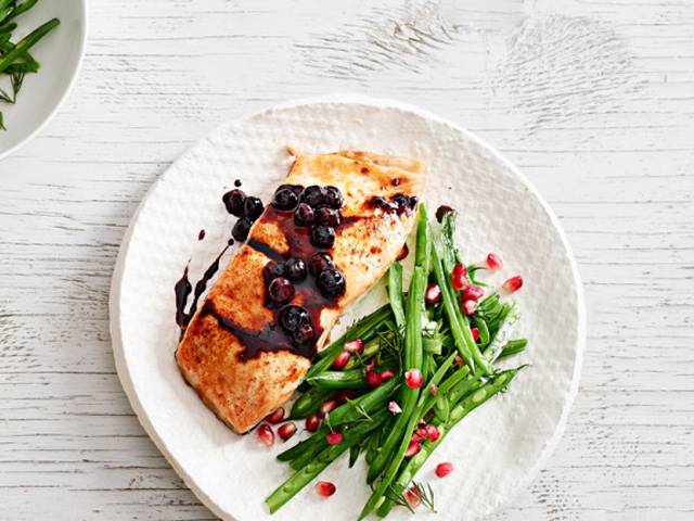 Grilled Salmon With Blueberry Balsamic Sauce