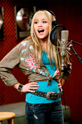 Miley Cyrus Interview on Hannah Montana DVD Series 1