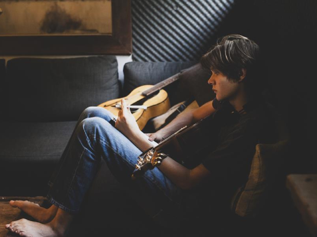 Hayden Phillis Digs Deep into Messy Modern Love with New Single 'Stick Poke Tattoos'
