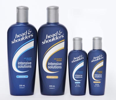 Dandruff myths debunked by Head & Shoulders Anti-Dandruff Shampoo