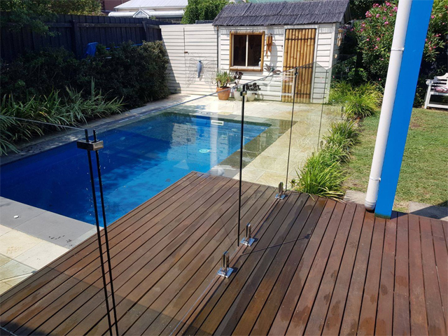 6 Top Tips For Home Swimming Pool Safety