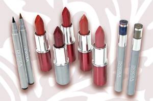 Innoxa Lip Colour, Liquid Eyeliner Pen & Line & Define