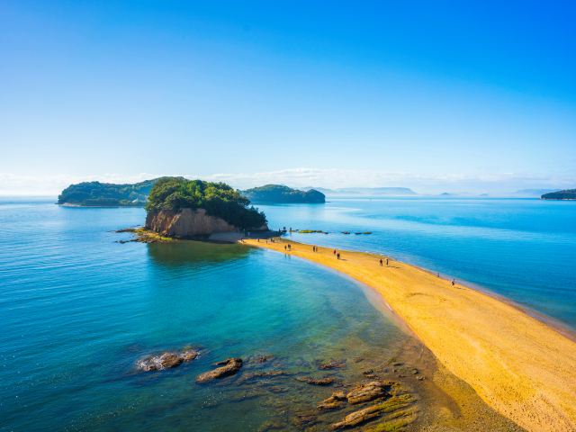 Island-Hopping Ideas for Beach Breaks and Uncrowded Escapes