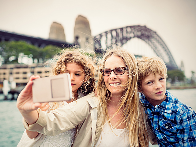 6 Tips That Make Getting Around Australia Easier for Families