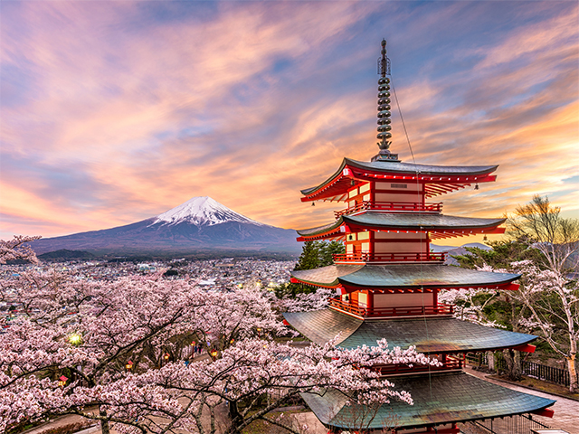 Japan: A Journey of Seasons, Style, and Soul