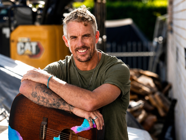 James Keith Finds Home in Uplifting New Country Pop Track 'This Life'
