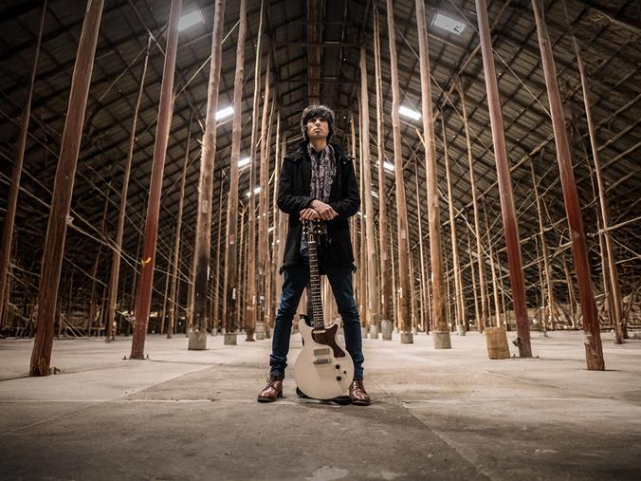 Jason Resch Releases Debut Single 'Talk Of The Town'