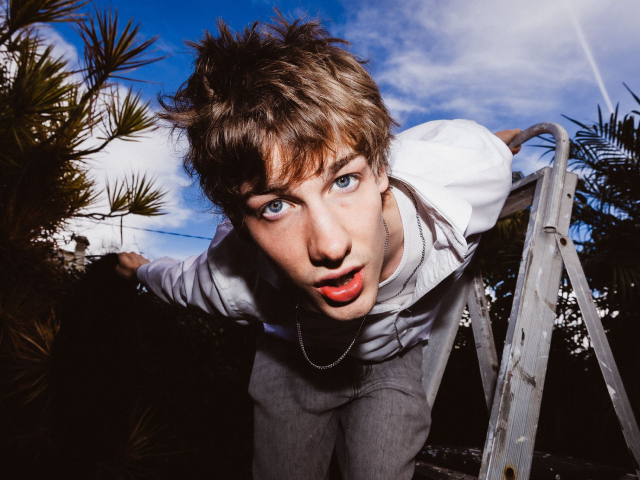 Jett Blyton Returns With 'Double Vision (Vol. 2)' - The Darker, Cooler sibling to his Breakout Pop Project