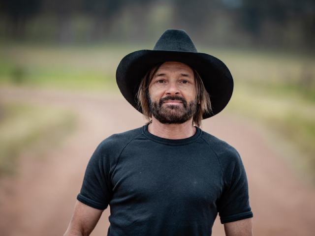 John Stokes Captures the Heart of Rural Australia with 'Crumbling Down'