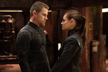 Mila Kunis and Channing Tatum Jupiter Ascending