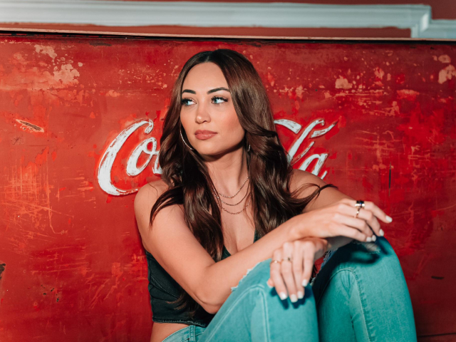 Rising Country-Pop Artist Kiana Releases New Single 'When You Did'