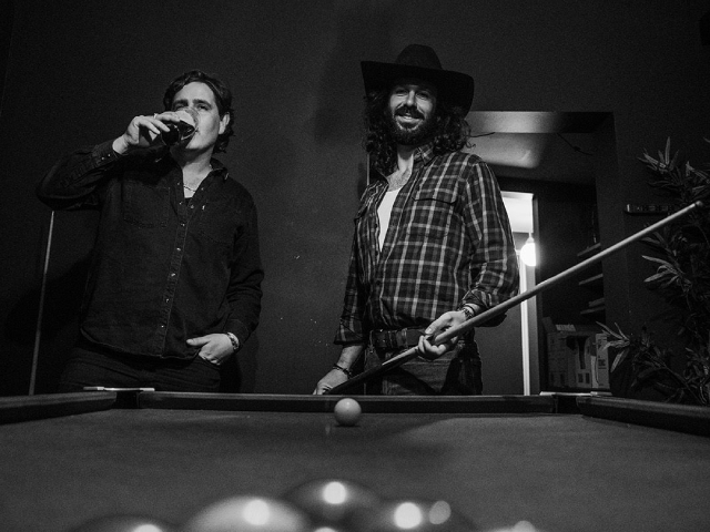 Kingswood Release Their New Album 'Midnight Mavericks'